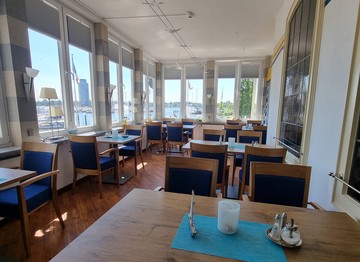 In gemütlicher Atmosphäre mit bestem Blick auf die Schlei.