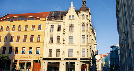 Goerlitz_am_goldenen_strauss