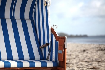 Beach-chair-981519_1280
